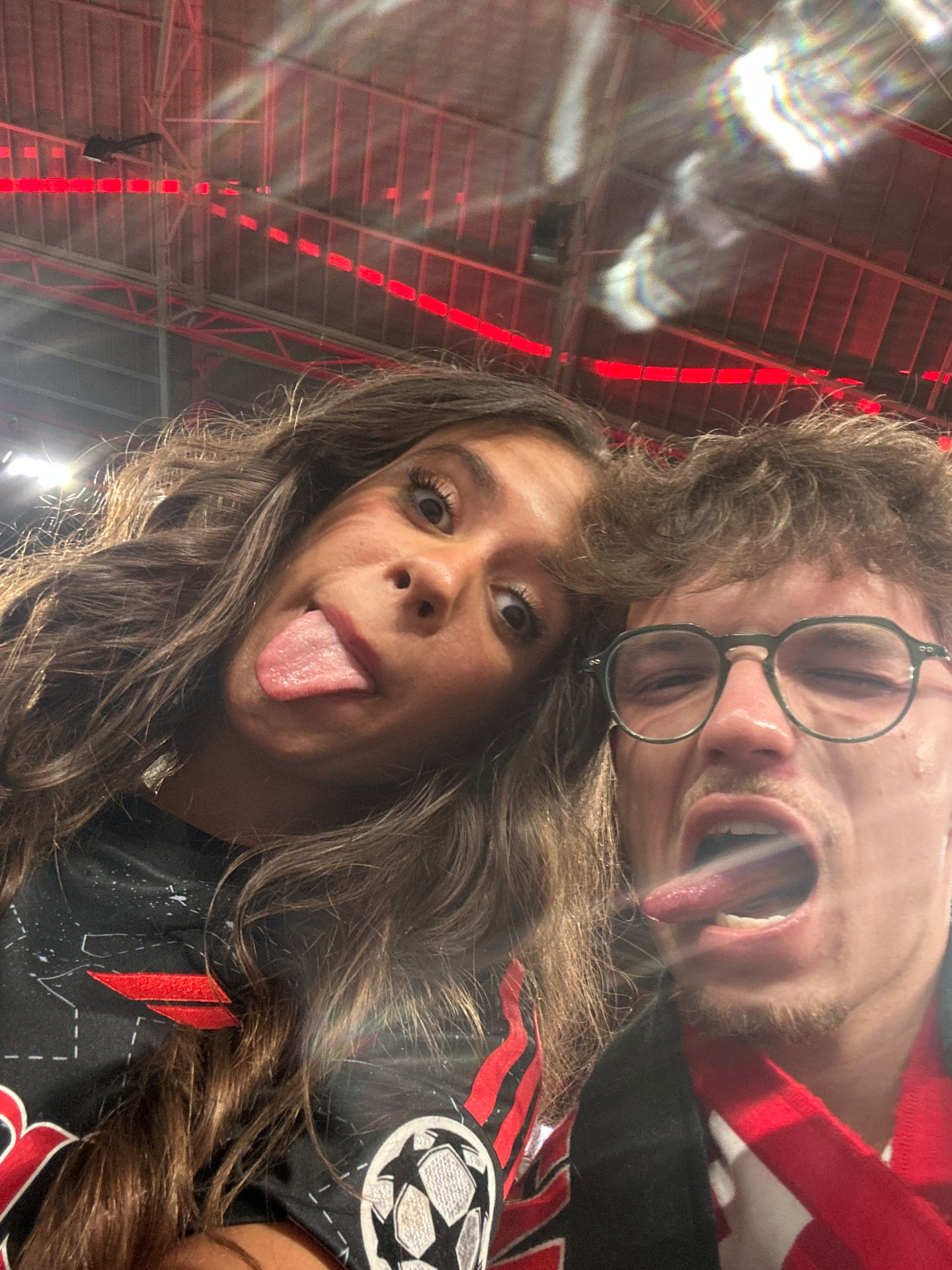 Caras engraçadas na bancada ♥